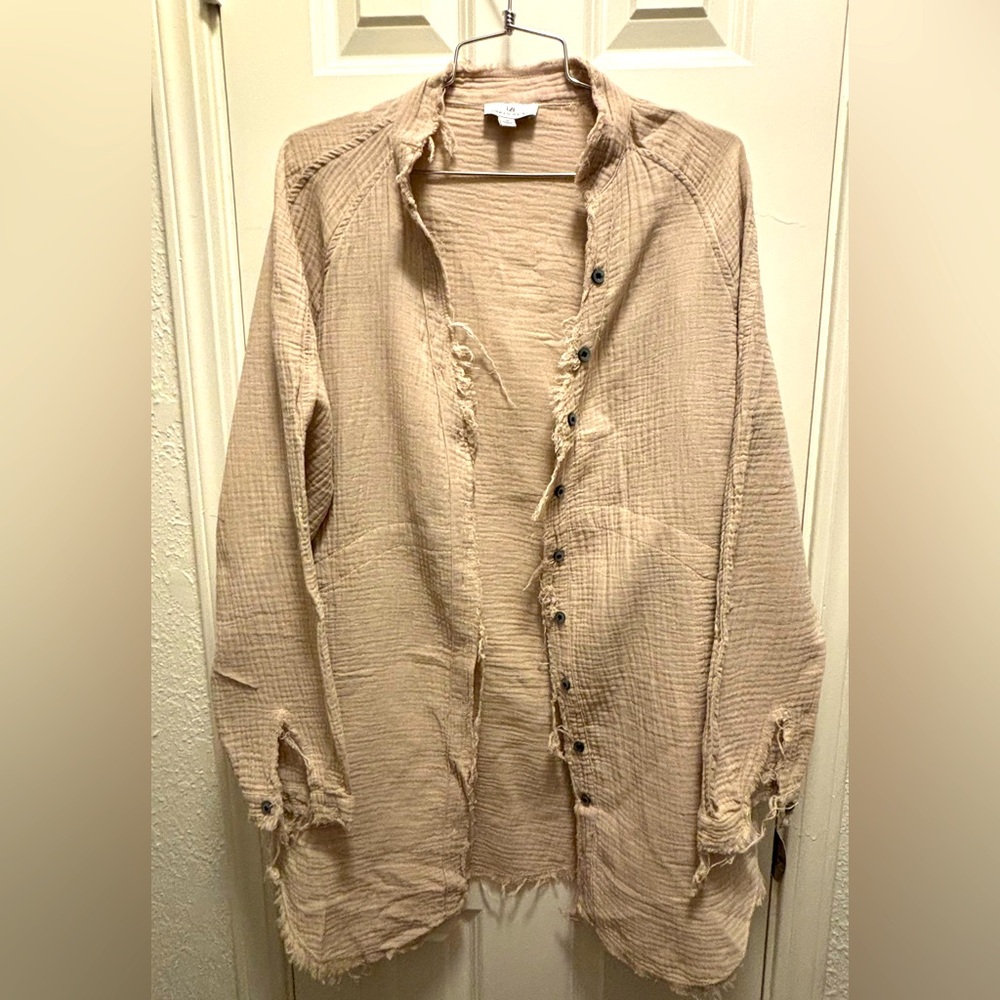 Urban Daizy Tan Gauze Oversized Button Up Shirt Raw Frayed Seams Hem